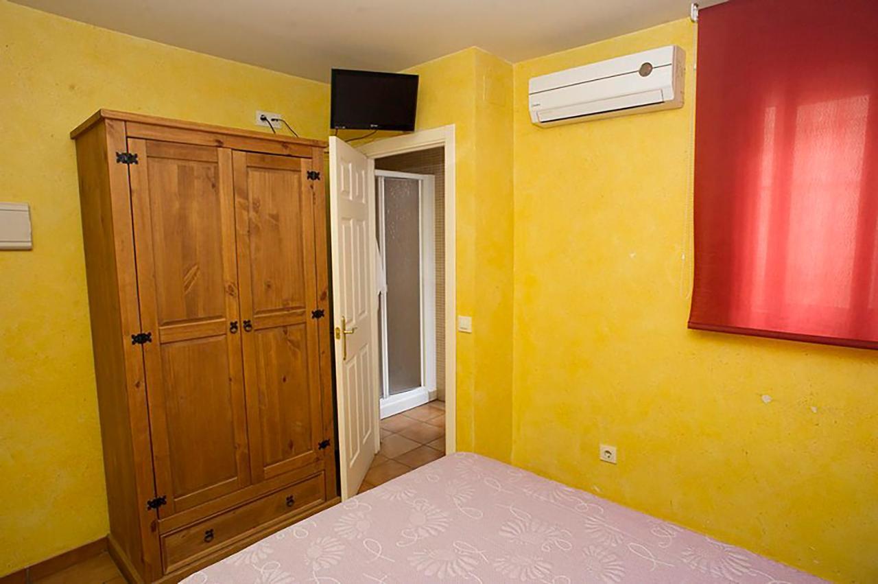 Hostal Velarde Talavera de la Reina Extérieur photo