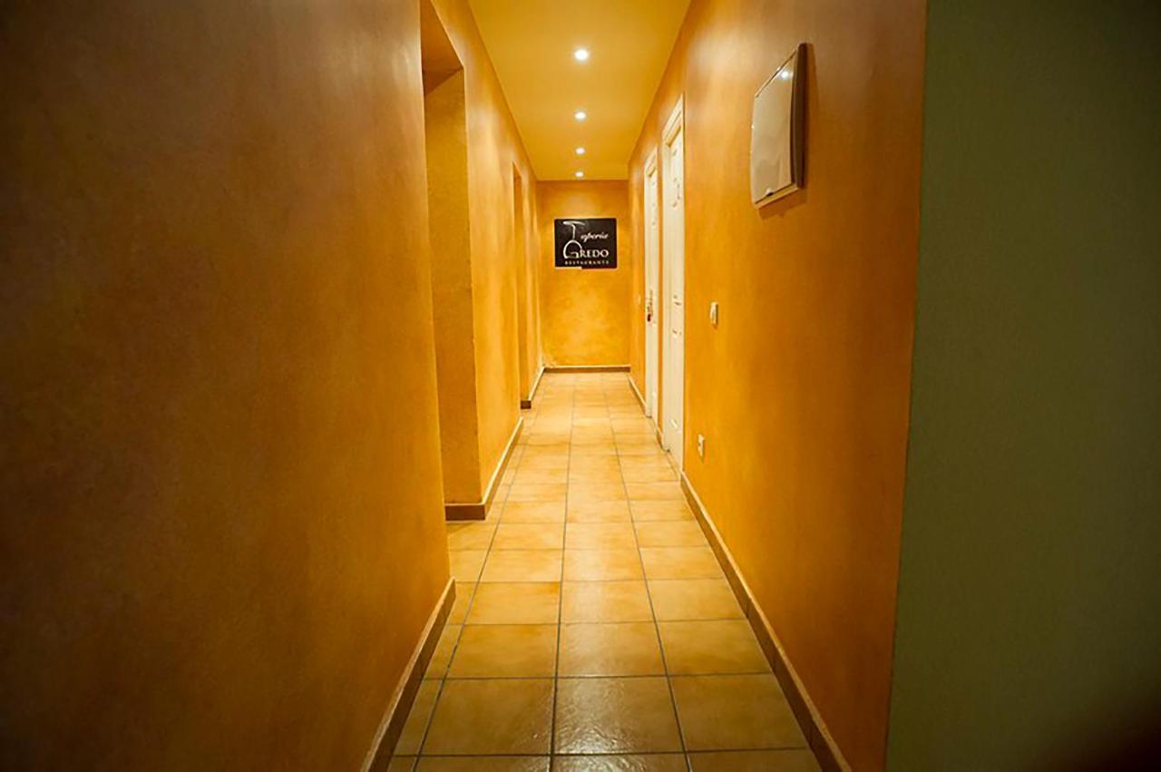 Hostal Velarde Talavera de la Reina Extérieur photo